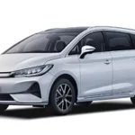 BYD eMAX 7