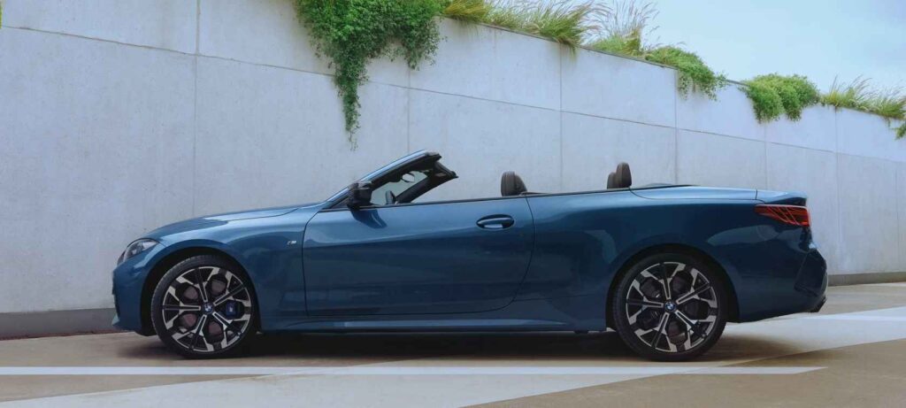 BMW M440i xDrive Convertible